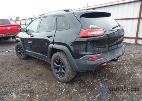 2016 Jeep Cherokee Trailhawk z USA, uszkodzony, nr VIN 1C4PJMBS5GW211669